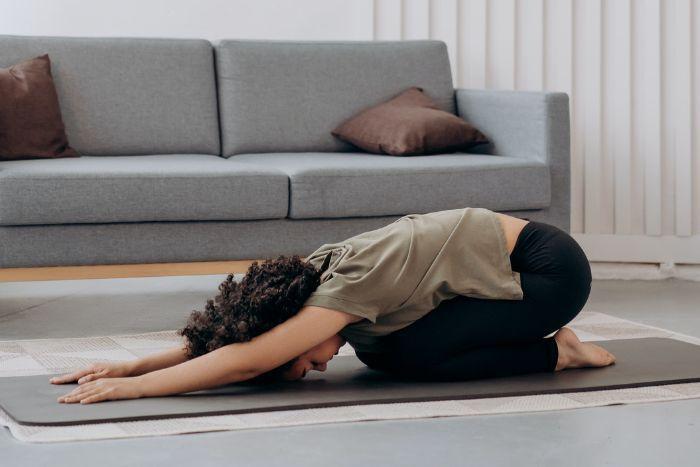 yoga-e-stress-posizione-bambino